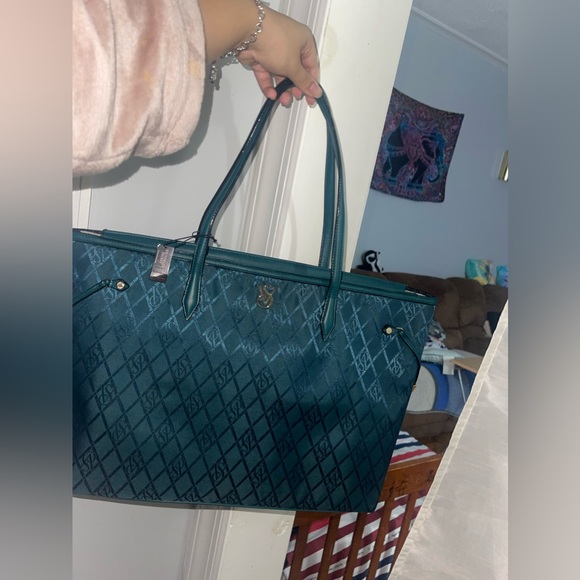 NWT Victoria Secret Handbag - Picture 1 of 5